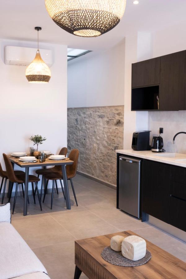 Venus Luxury Apartment Ermoúpoli Eksteriør bilde