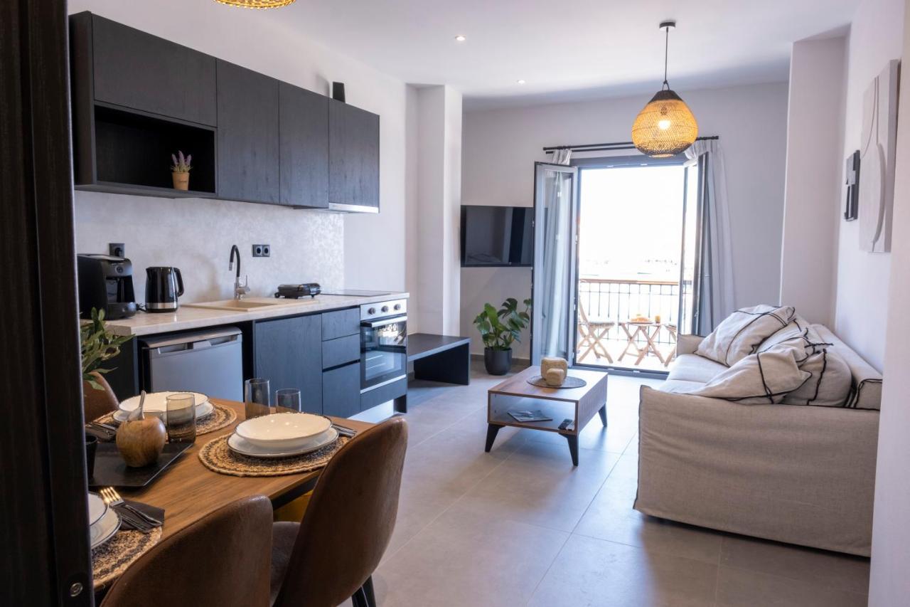 Venus Luxury Apartment Ermoúpoli Eksteriør bilde